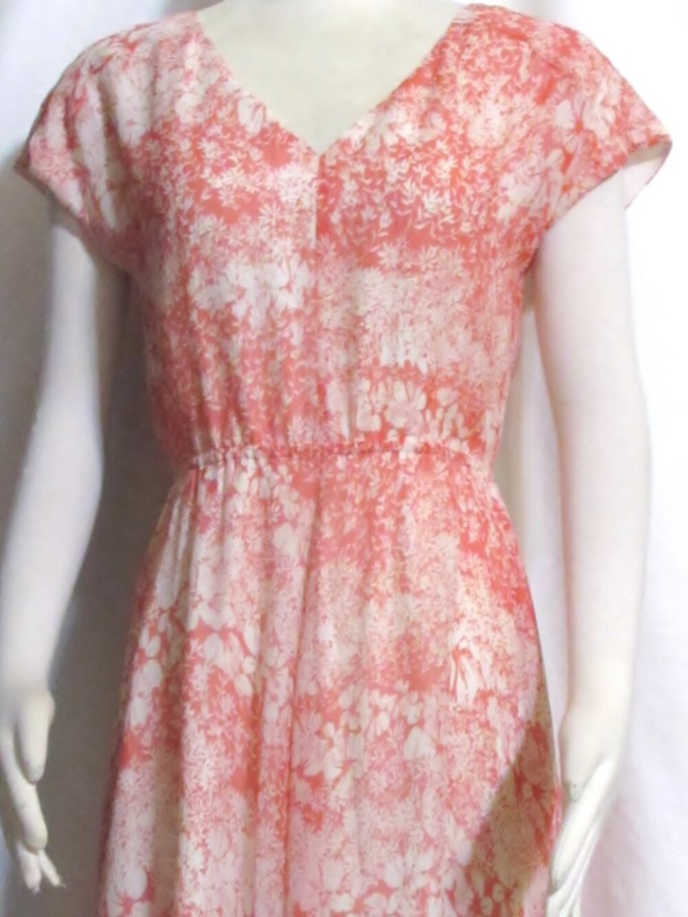 NEW Womens Ladies SUNDANCE Coral Floral Silk Handkerchief Hem Dress 6 Orig $248